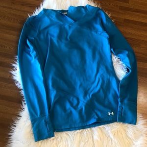 Fitted long sleeve cold gear